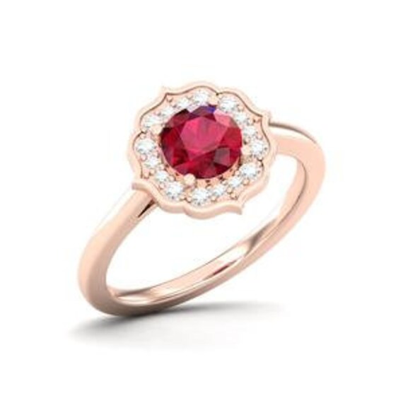 Maurya 14K Rubin Verlobungsring Mit Diamant Halo von MauryaFineJewels