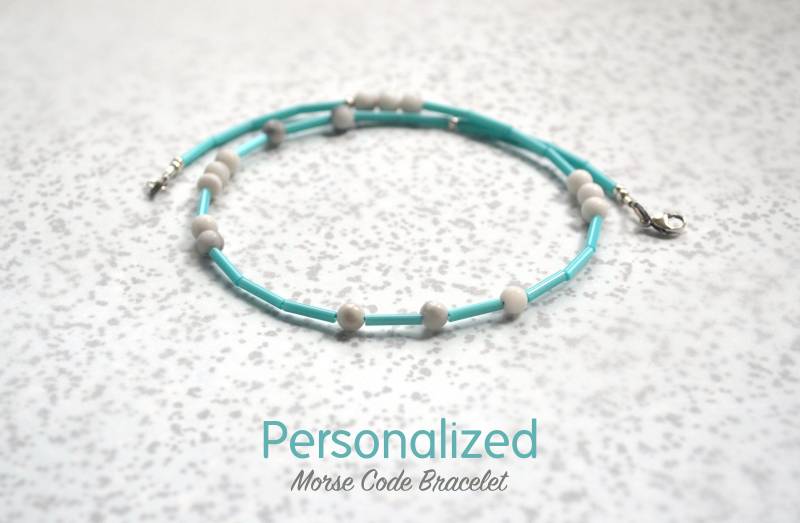 Personalisierte Morse-Code-Armband Farbe Personalisierte Morse-Code-Armband Farbe von Mauxs