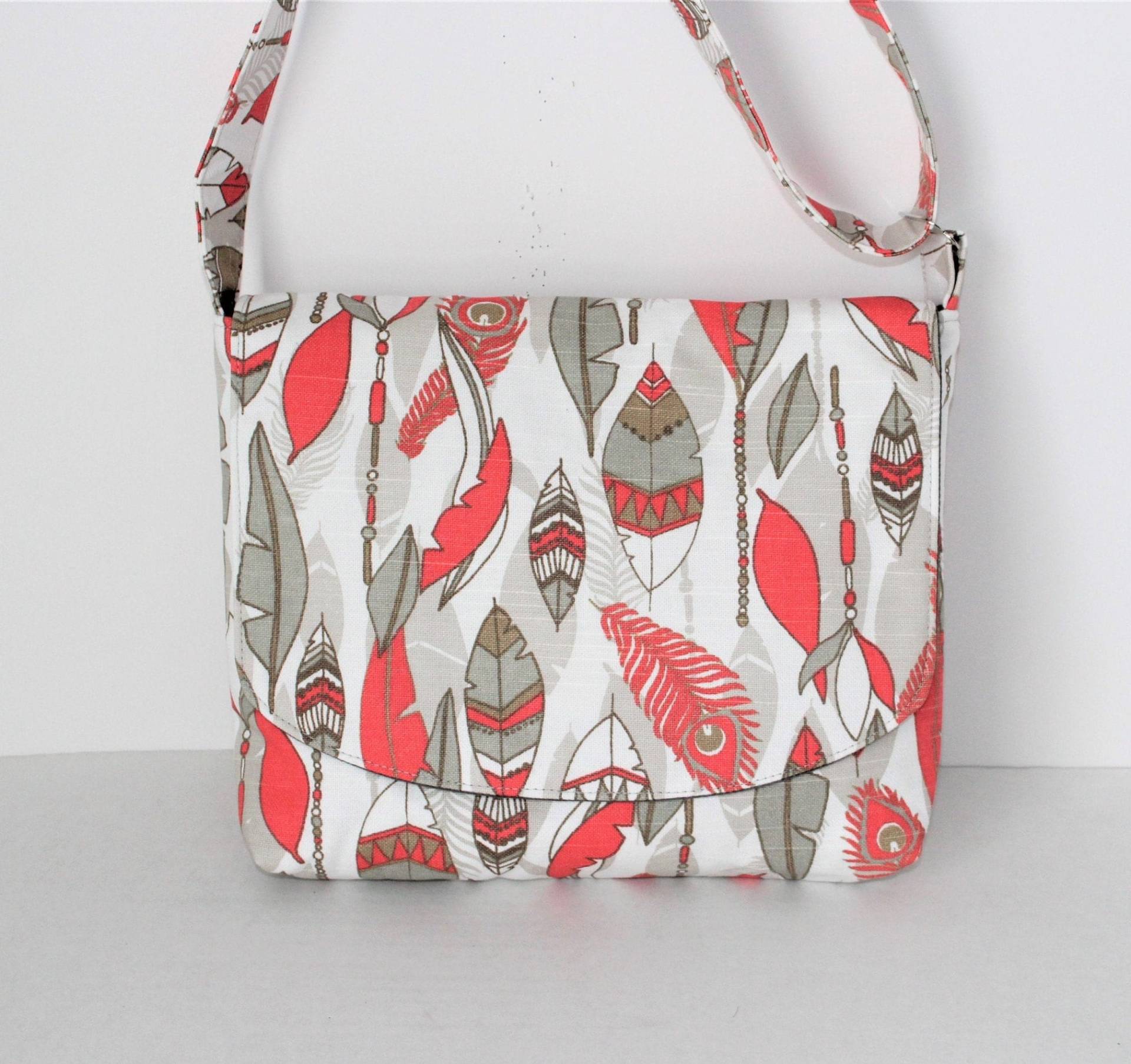 Handgemachte Baumwoll Canvas Crossbody Messenger Bag Federdruck von Mawufemor