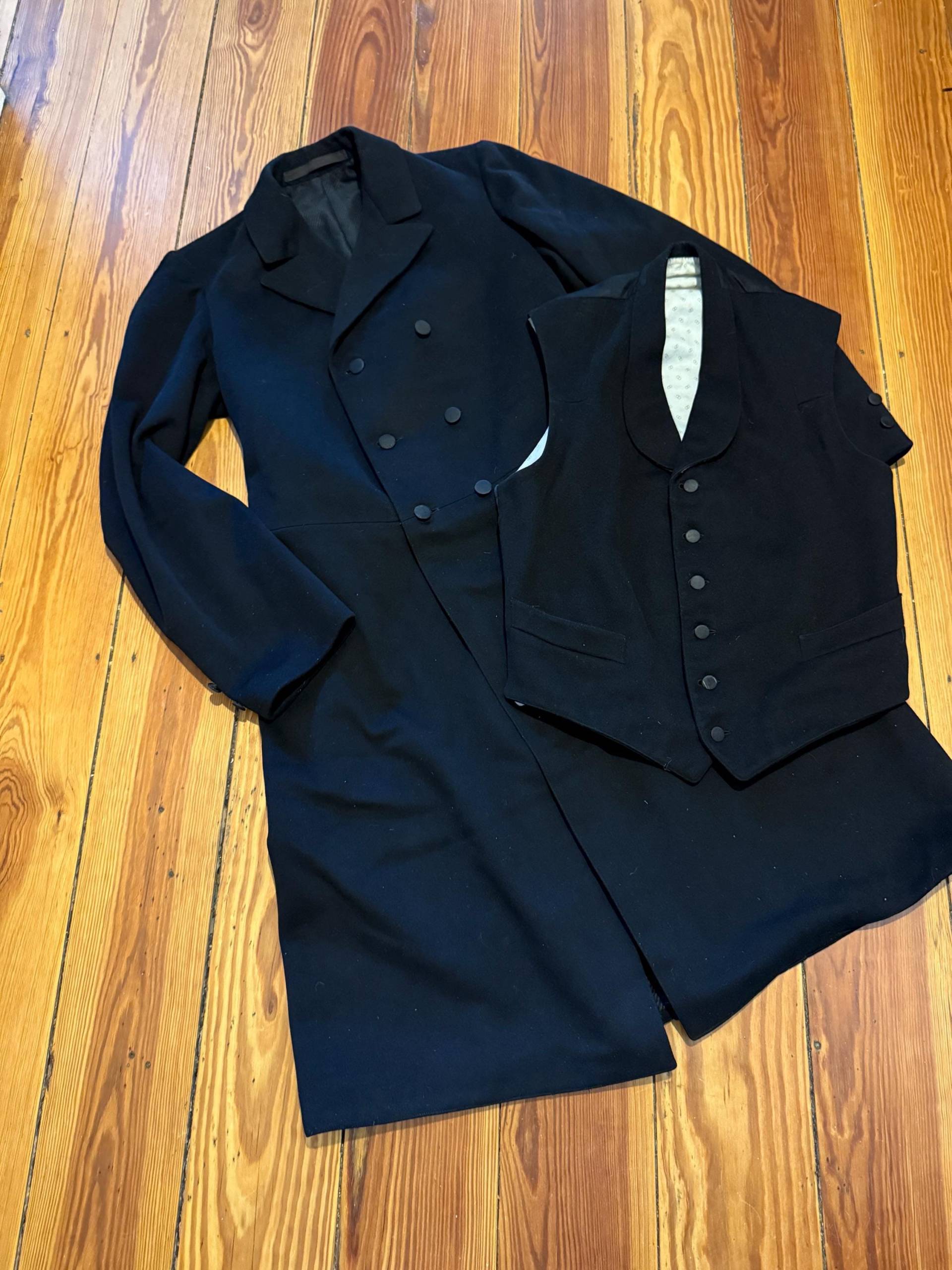 2 Piece Victorian/Edwardian - Frock Coat With Waistcoat 1900S 1910S von MaxErlerLeipzig