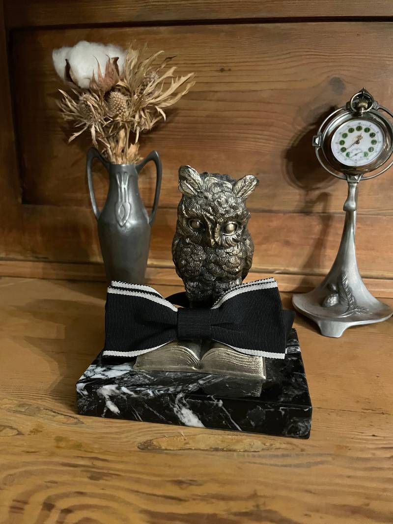 Victorian/Edwardian - Black White Bow Tie Victorian/Edwardian - Black White Bow Tie von MaxErlerLeipzig