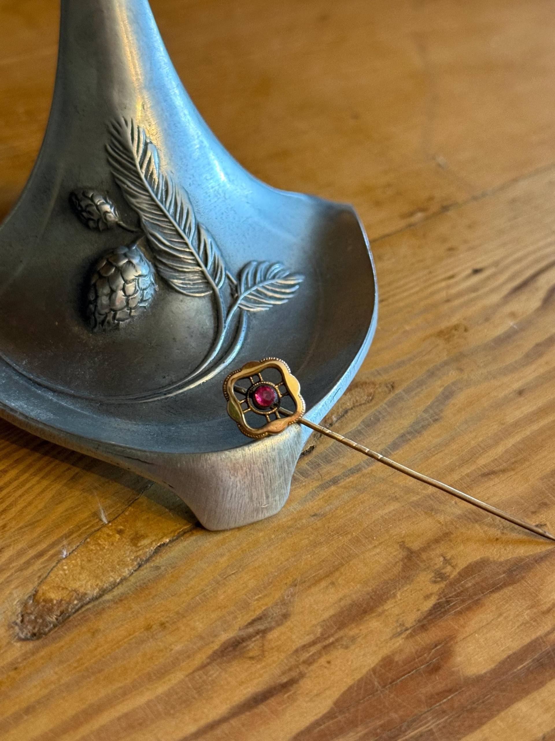 Victorian/Edwardian - Cravat Tie Stick Pin Gold Plated 1900S 1910S von MaxErlerLeipzig