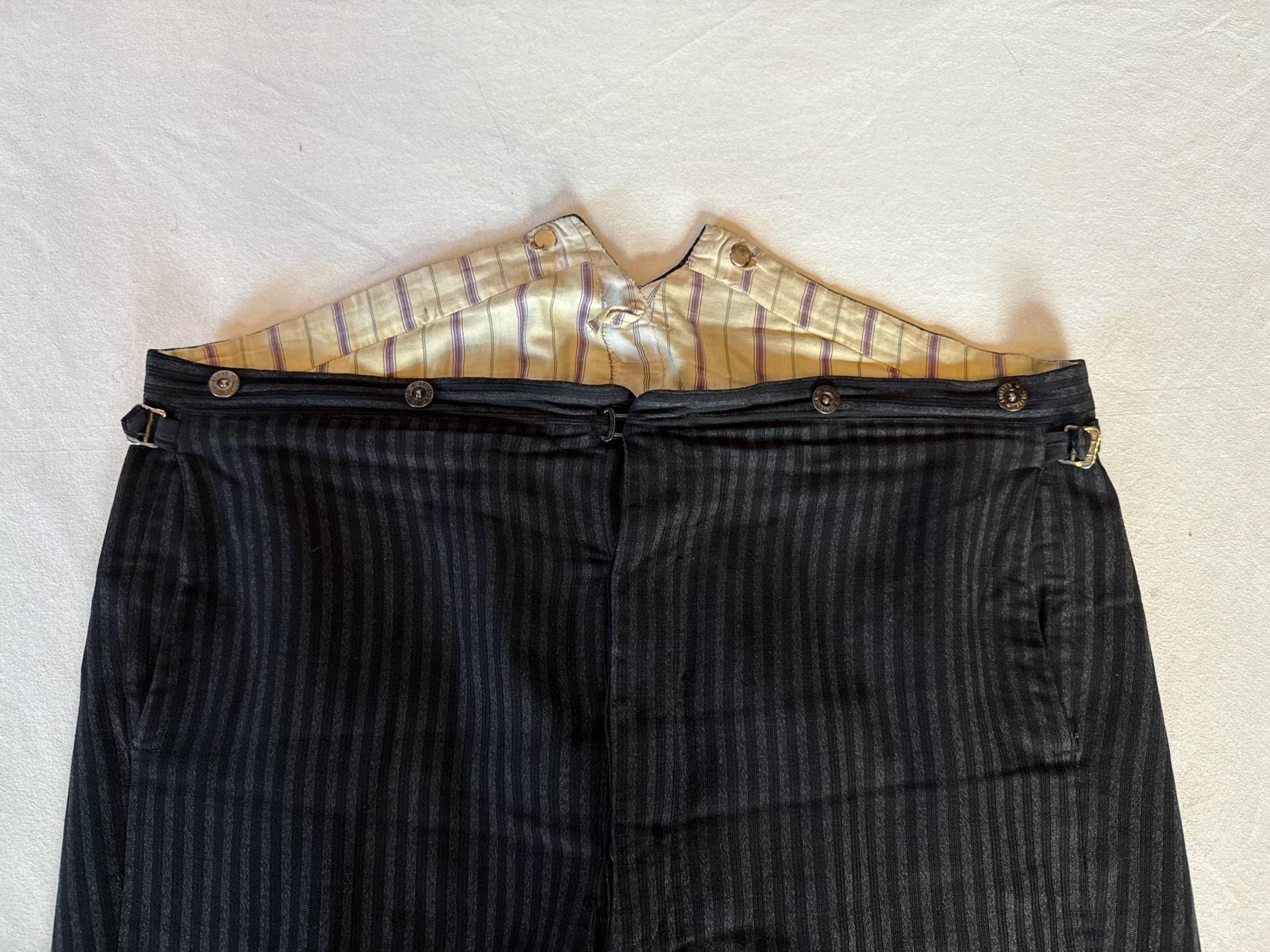 Victorian/Edwardian - Fishtail Trousers 1900S 1910S Victorian/Edwardian - Fishtail Trousers 1900S 1910S von MaxErlerLeipzig