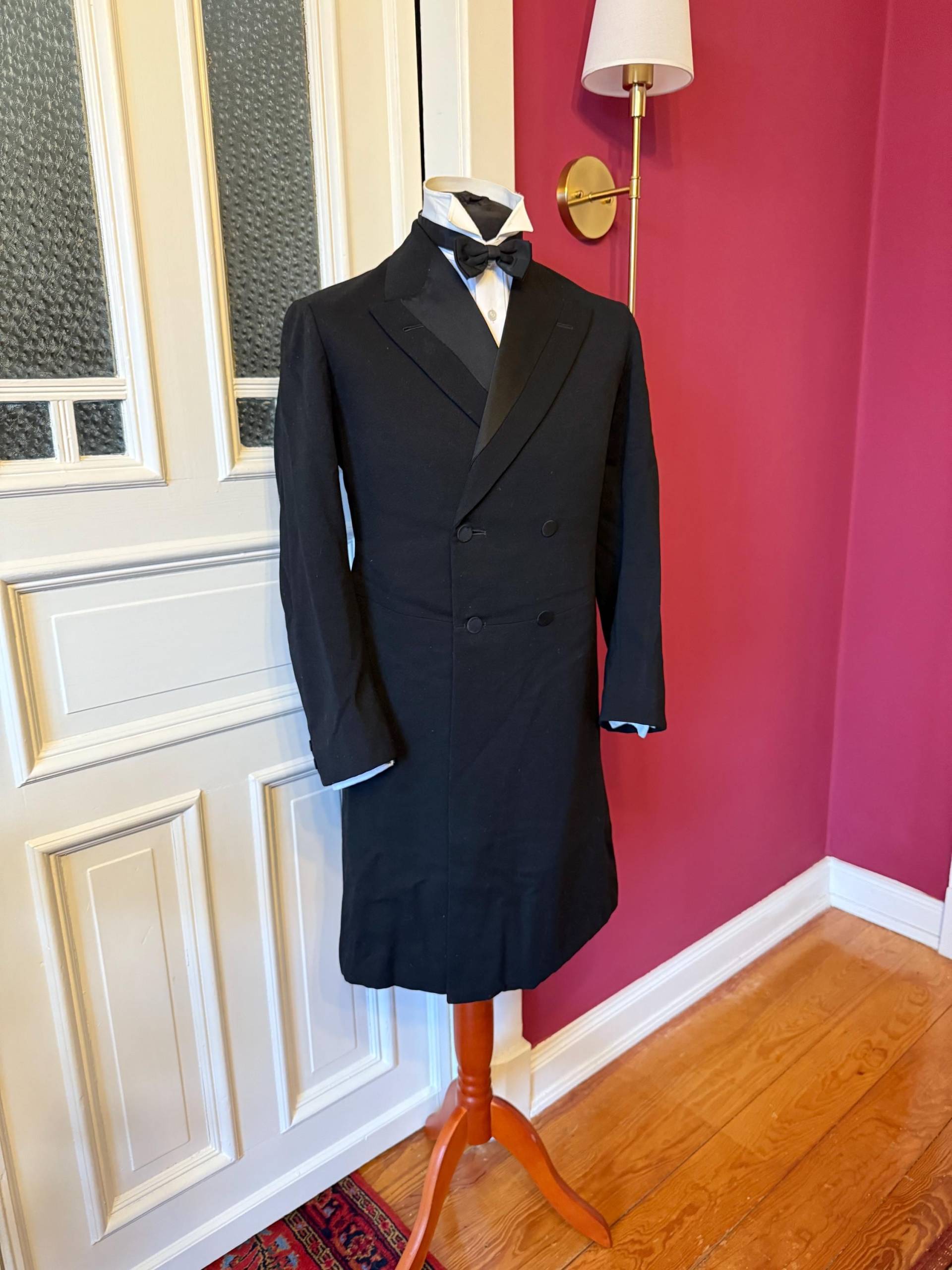 Victorian/Edwardian - Frock Coat With Silk Lapels 1900S 1910S von MaxErlerLeipzig