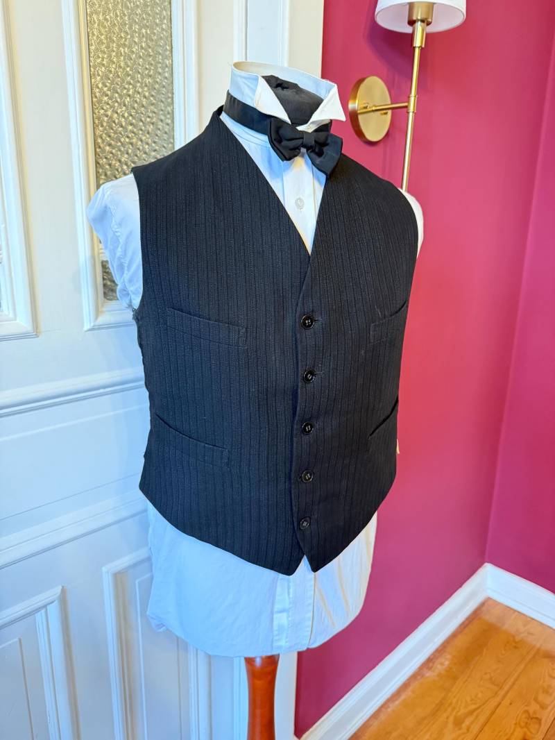 Victorian/Edwardian - Grey Waistcoat Vest 1910S 1920S Big Size von MaxErlerLeipzig