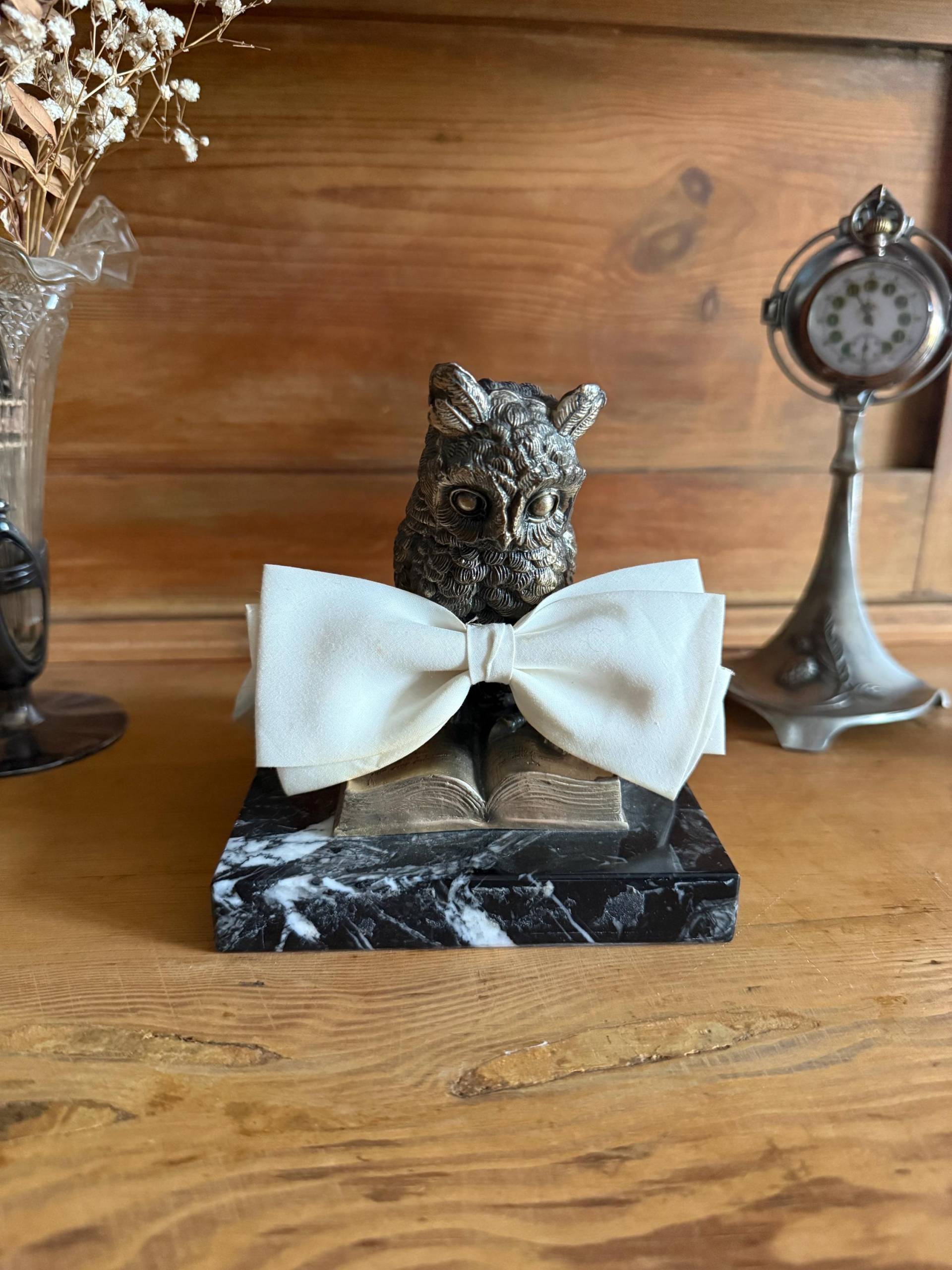 Victorian/Edwardian - White Bow Tie Victorian/Edwardian - White Bow Tie von MaxErlerLeipzig