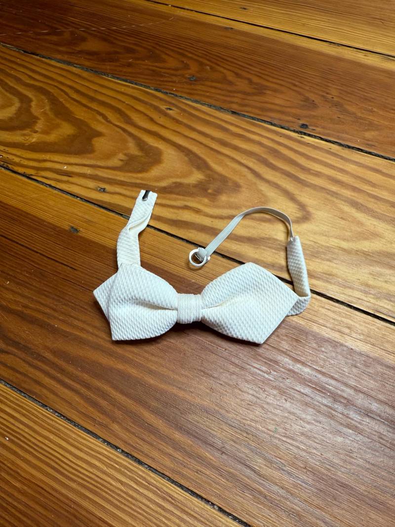 Victorian/Edwardian - White Bow Tie von MaxErlerLeipzig