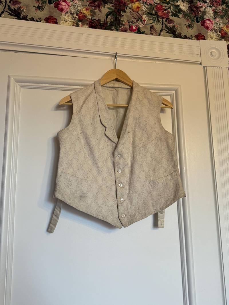 Victorian/Edwardian - White Waistcoat Vest 1900S 1910S Victorian/Edwardian - White Waistcoat Vest 1900S 1910S von MaxErlerLeipzig