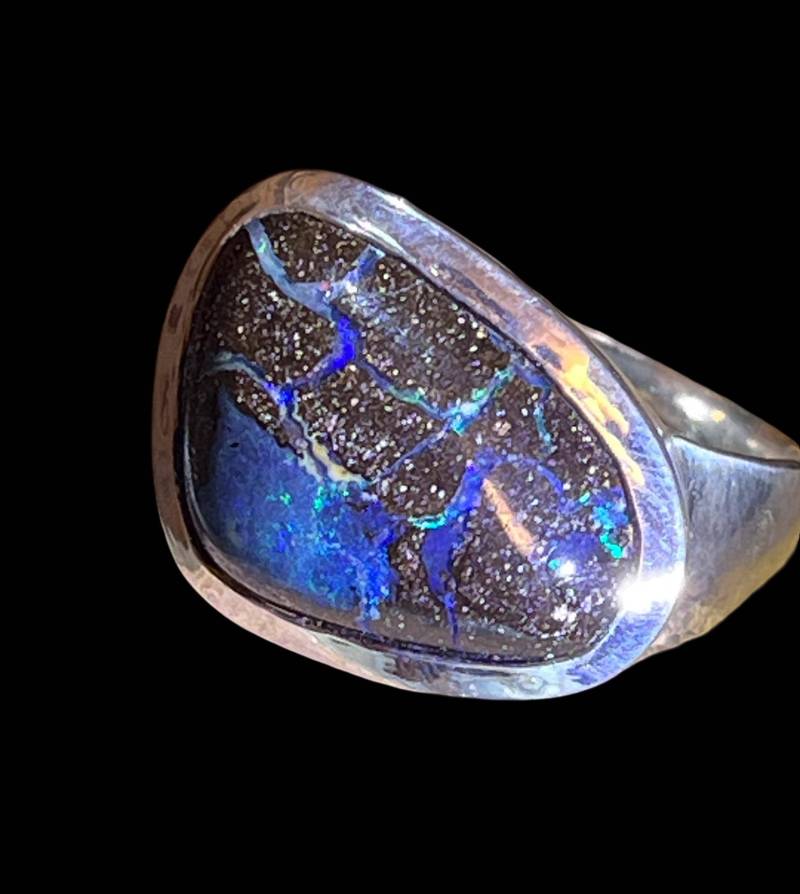 Boulder Opal Queensland Gigant Mondlandschaft Ring in Silber von MaxGloriaOpal