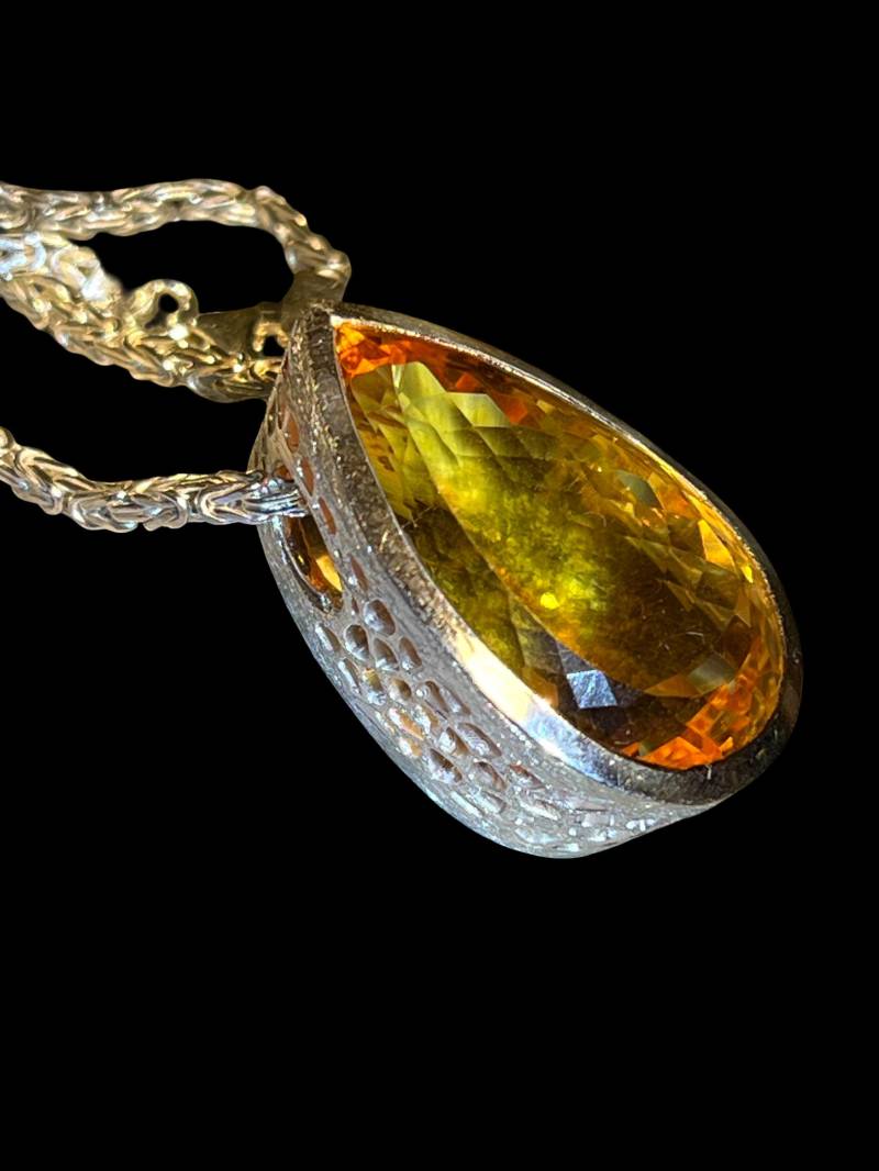 Citrin Sonnen Tropfen Anhänger in Silber von MaxGloriaOpal