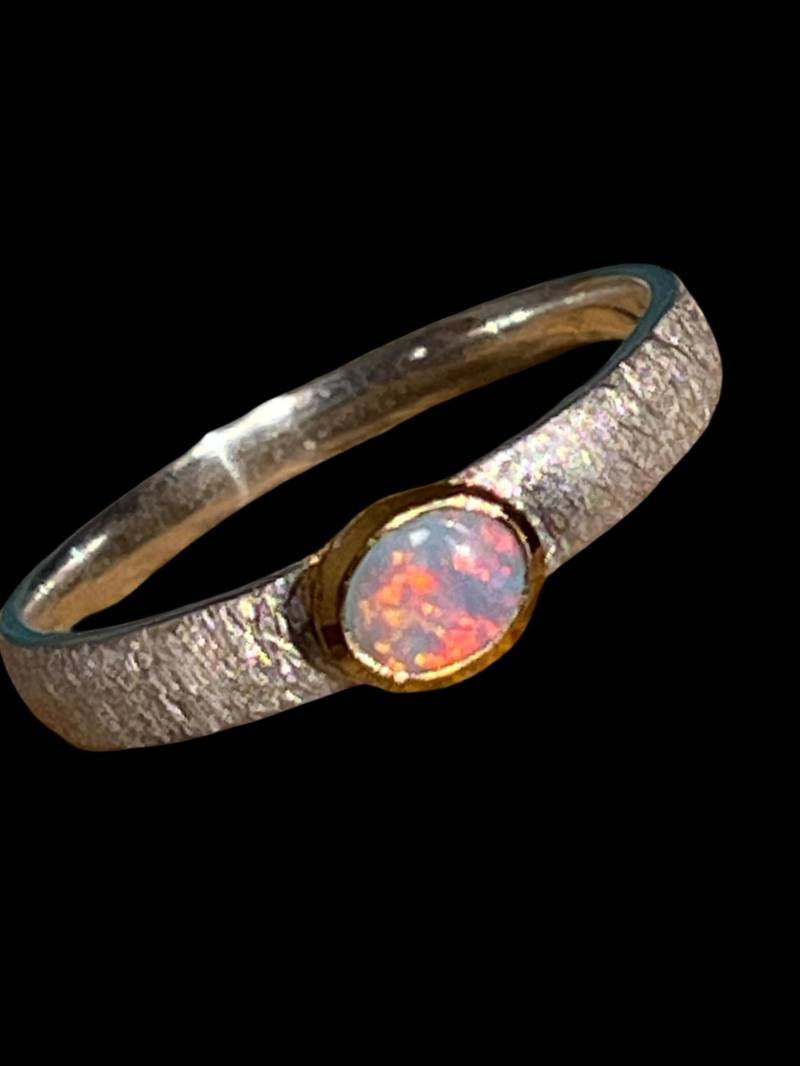 Edelopal Orange Emotion Ring in Silber Mit Vergoldeter Fassung von MaxGloriaOpal
