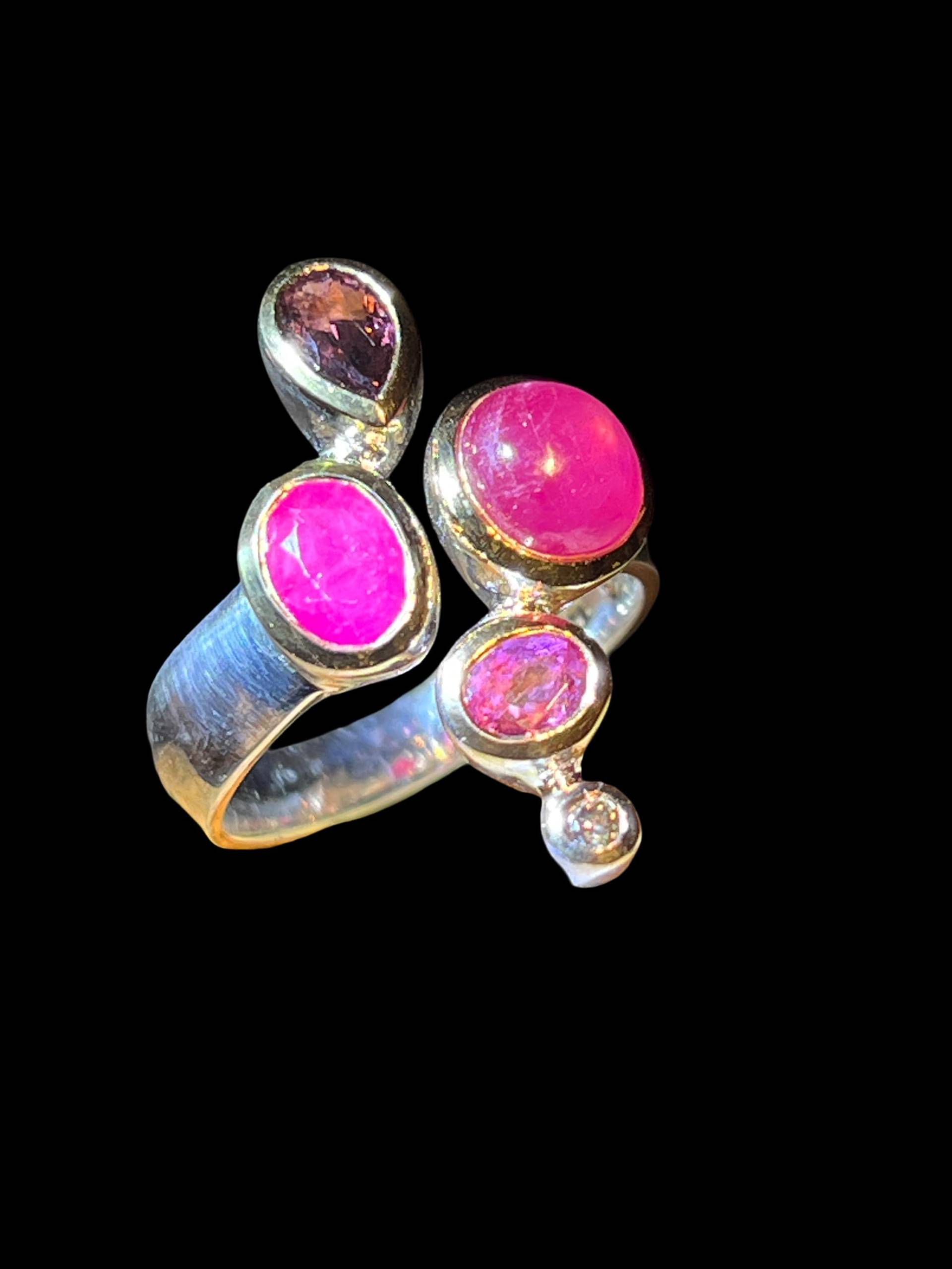 Rubin Turmalin Kombi Ring in Silber Mit Teilvergoldeter Fassung von MaxGloriaOpal