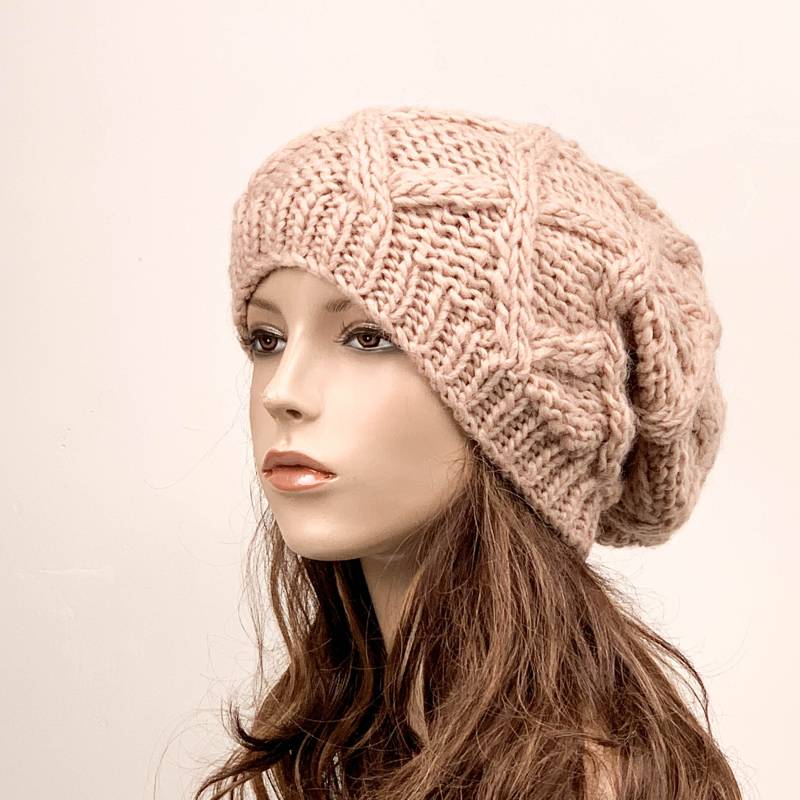 Hand Strickmütze Frau Oversize Beanie Mütze Wolle Baskenmütze Pfirsich Wintermütze Hand Strickmütze Frau Oversize Beanie Mütze Wolle Baskenmütze Pfirsich Wintermütze von MaxMelody