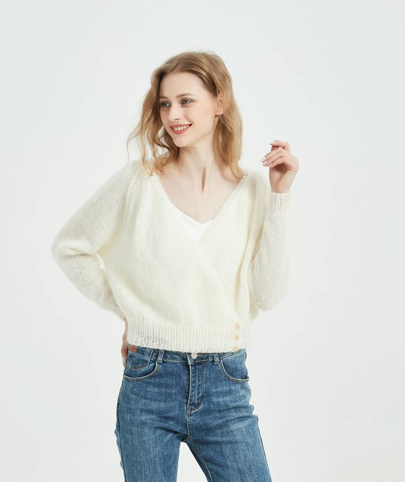 Handgestrickt Damen Pullover Mohair Leicht Langarm Cross Front von MaxMelody
