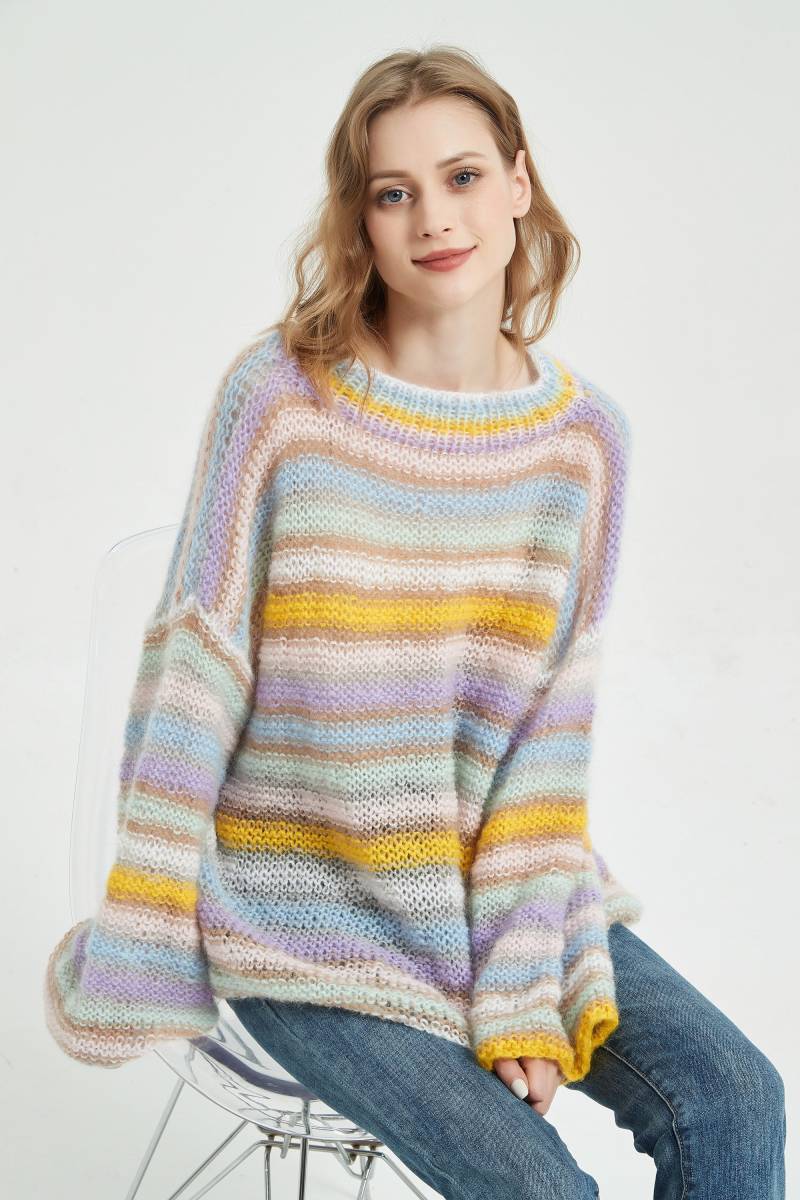 Handgestrickter Damen Pullover Oversized Mohair Gestreift Kleid Top von MaxMelody