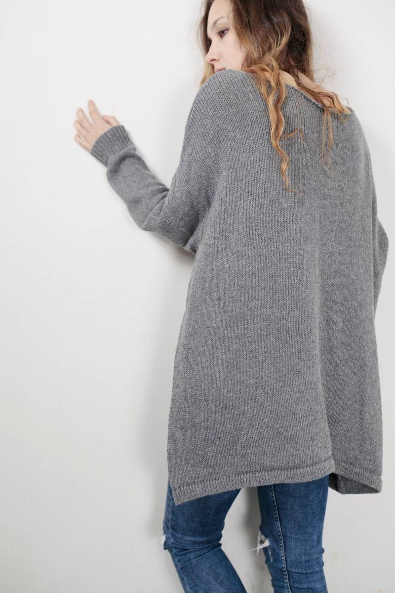 Oversized Frauen Pullover Grauer Aus Wolle von MaxMelody