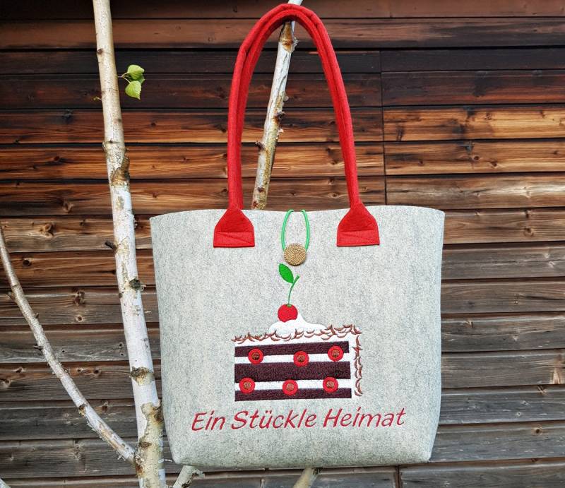 Filzshopper Schwarzwälder Kirschtorte von MaxinesEselstall