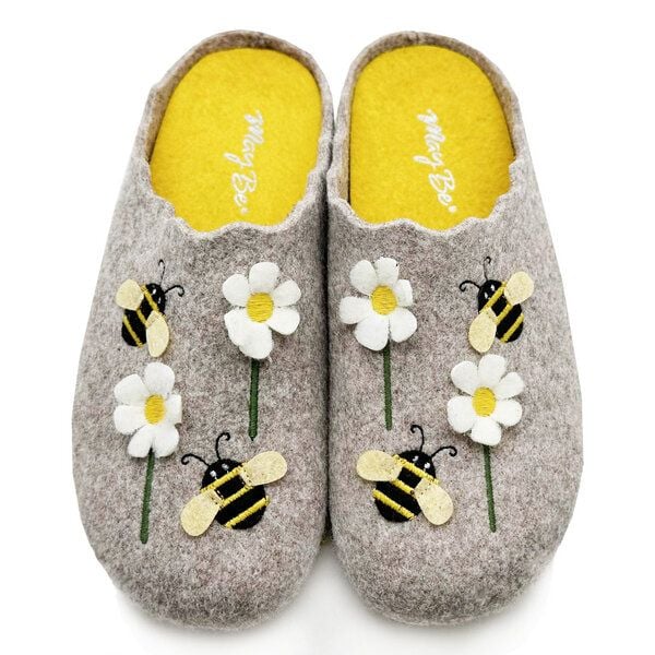 Vegane Schuhe "MayBe ® Bees" aus recycelten PET Flaschen, fair produziert von MayBe