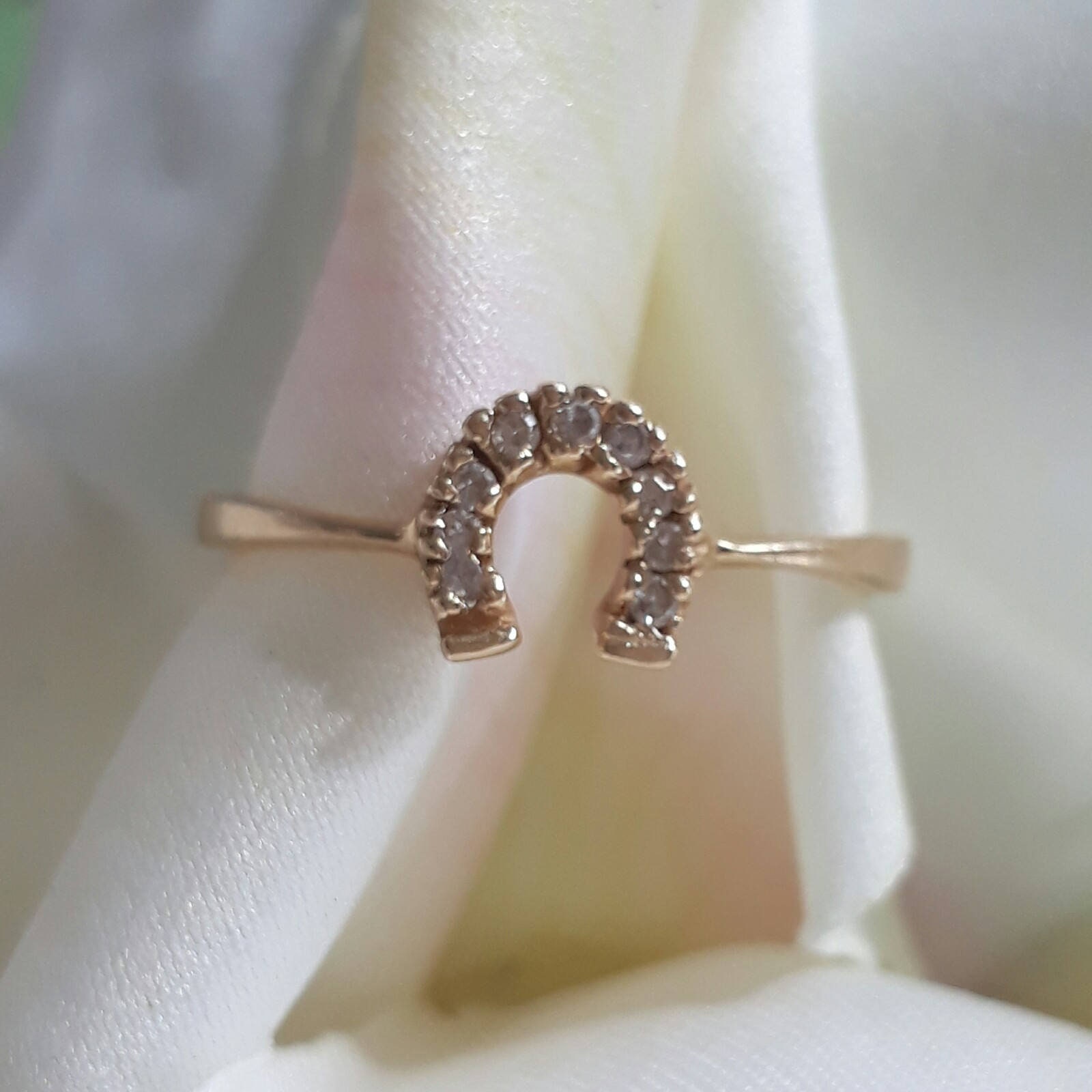 14K Gold Diamant Diamantring, Hufeisenring, Hufschuh Ring, Pferdering. Handgemachter Ring von MayDesigners