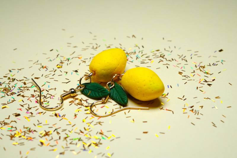 Zitrone Ohrringe Aus Polymer Clay Gelb/925 Sterling Silber Handgemachter Schmuck von MayFlowersJ