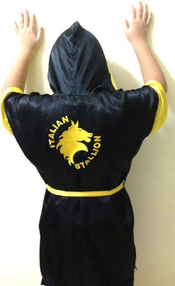 Personalisierte Baby Boxer Outfit Kostüm Kleine Kämpfer Boxershorts Boxen Robe Kinder Jungen Ultimate Fighter von MaySilk