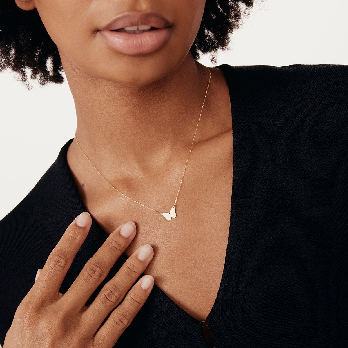 14K Solid Gold Zierliche Schmetterling Halskette Für Frauen | Minimalist Anhänger Echtgold Schmuck Geschenk Sie von MayaAndMia