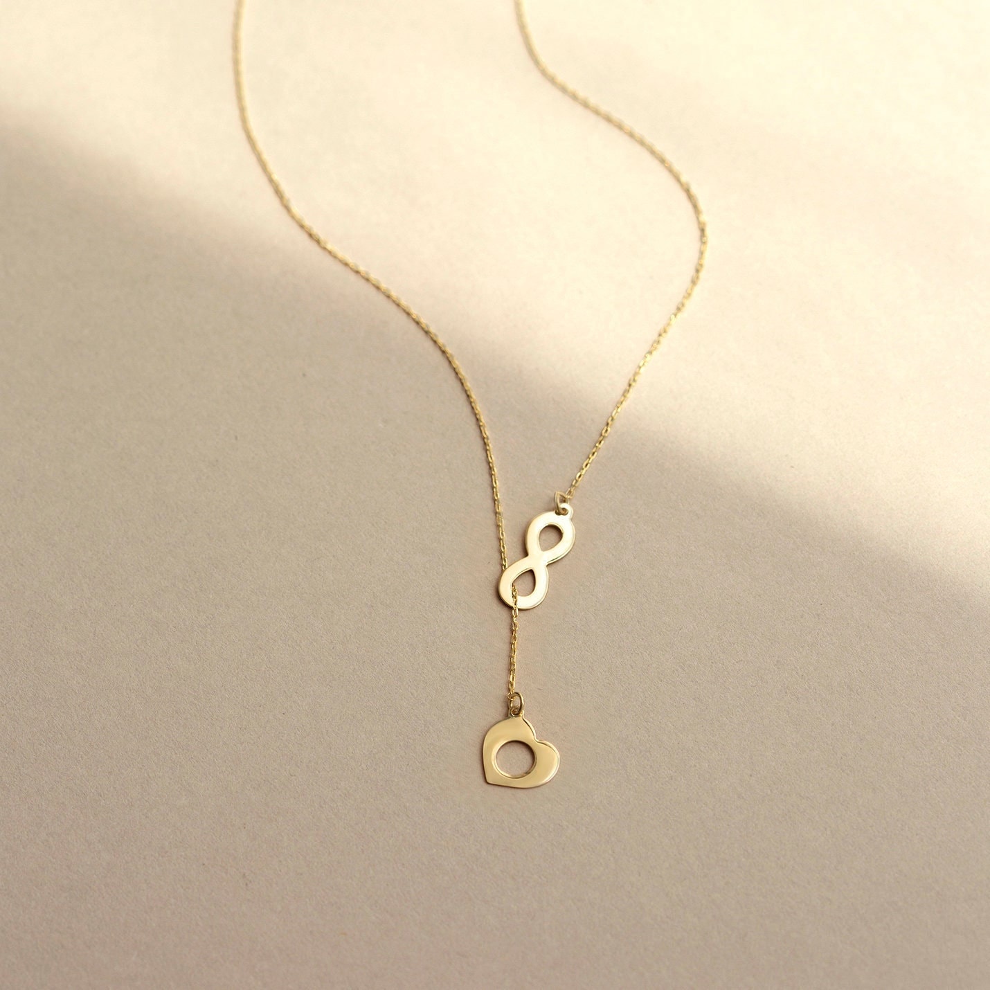 Unendlich Herz Y Halskette in 585 Gold Für Frauen - Symbol Lariat Ewige Liebe Schmuck Den Täglichen Gebrauch von MayaAndMia