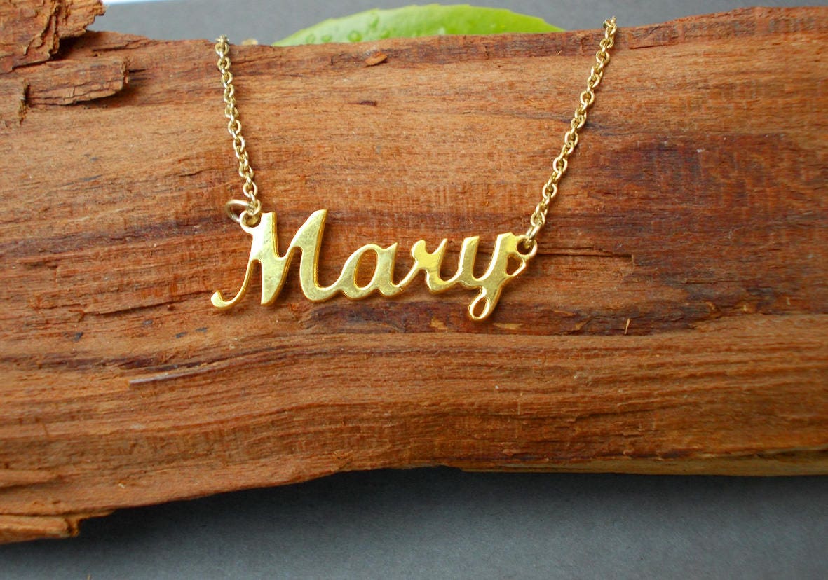 Name, Gold, Personalisierte Namen, Kette Mit Namen Ihrer Wahl, Typenschild Halskette, Kostenloser Versand Name, Gold, Personalisierte Namen, Kette Mit Namen Ihrer Wahl, Typenschild Halskette, Kostenloser Versand von MayaMoments