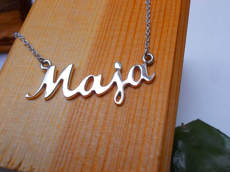 Name Halskette, Silber, Personalisierter Name, Halskette Mit Namen Ihrer Wahl, Namensschild Benutzerdefinierte Große Schriftart, Versandkostenfrei Name Halskette, Silber, Personalisierter Name, Halskette Mit Namen Ihrer Wahl, Namensschild Benutzerdefinierte Große Schriftart, Versandkostenfrei von MayaMoments
