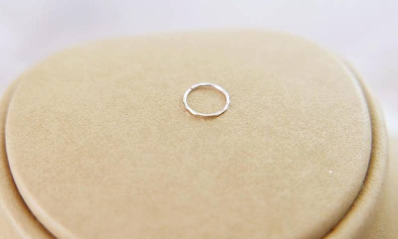 Nasenring .white Gold 14K Helix Knorpelohrring .opal Hoop Helixohrring. Piercing. Boho-Helix. Helix, Augenbraue, Tragus von MayaOr