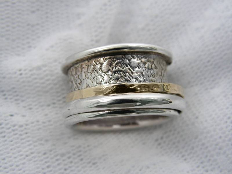 Spinner Ring. Sterling Silber Gold, Unisex Breiter Spinnerring, Herren Spinnerring. Strukturierter Ring von MayaOr