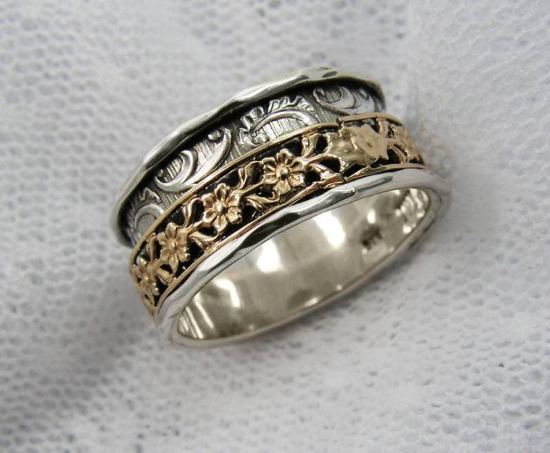 Spinnerring.sorgenringe. Meditationsring Sterlingsilber-Gold-Blumen-Spinnering. Breiter Spinnerring. Geburtstagsgeschenk | Gsr-7051-966-972-965 von MayaOr