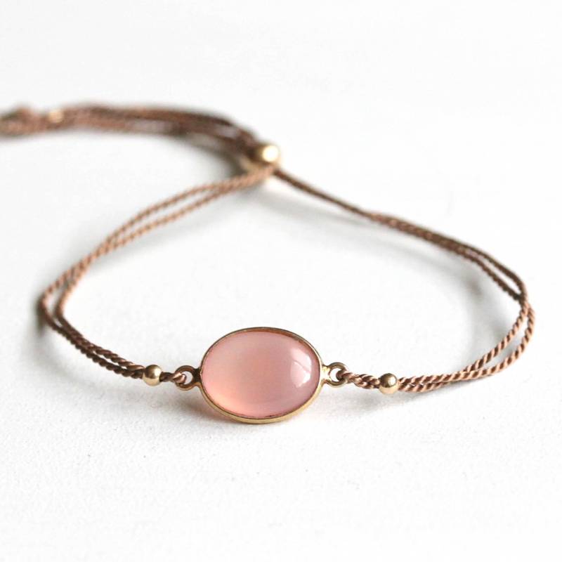 Rosa Chalcedon Armband Seide | Dünnes Edelstein-Armband Handgemachter Edelstein Schmuck Rosa Chalcedon Armband Seide | Dünnes Edelstein-Armband Handgemachter Edelstein Schmuck von MayamBerlin