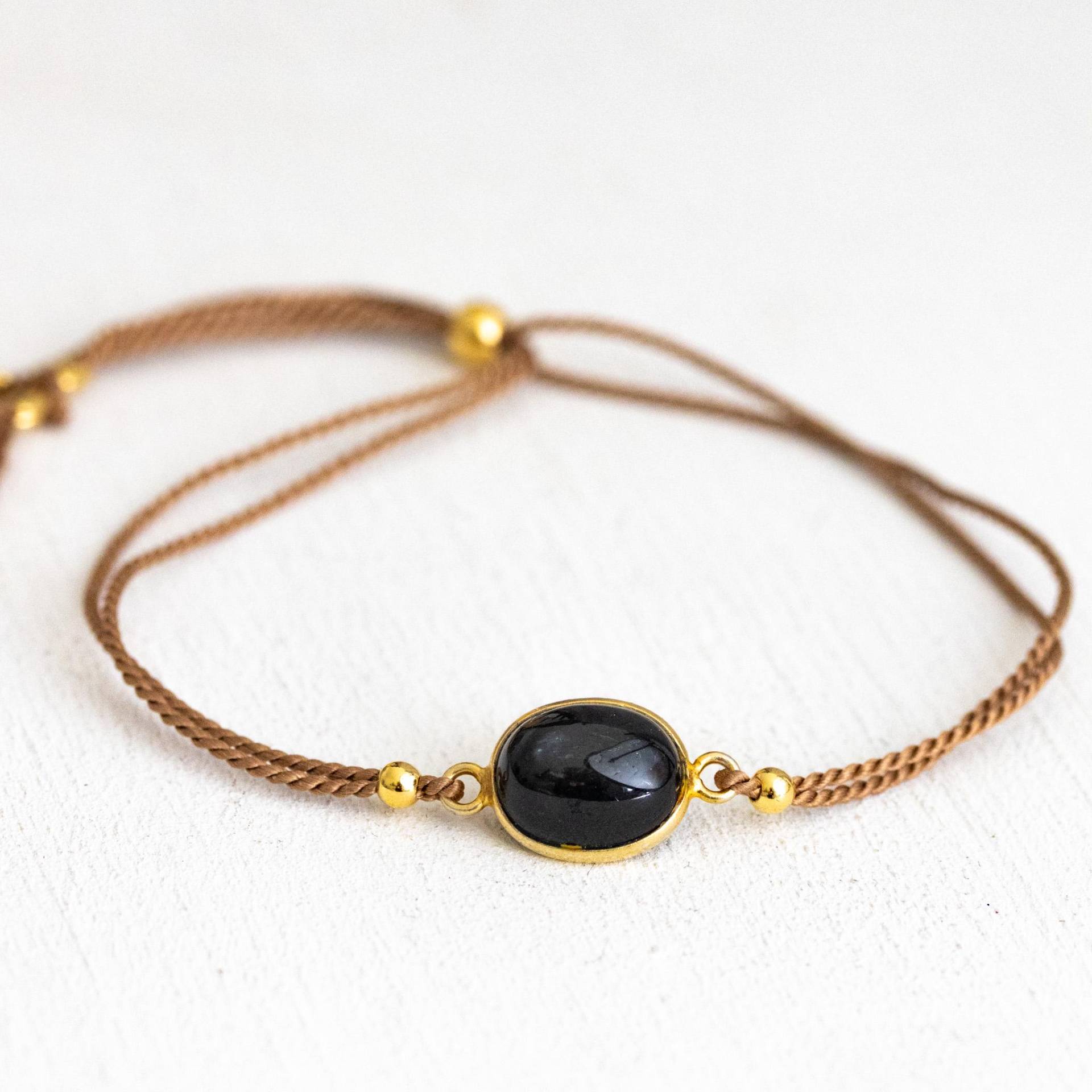 Schwarzer Diopsid Armband Seide | Dünnes Edelstein-Armband Handgemachter Black Star Schmuck Schwarzer Diopsid Armband Seide | Dünnes Edelstein-Armband Handgemachter Black Star Schmuck von MayamBerlin