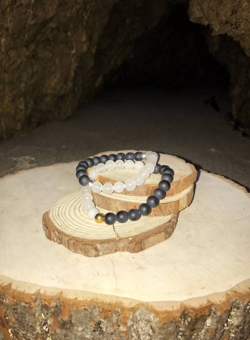 Quarz & Onyx Armband | Yin Yang Kristall Heilung Ying Yang, Twin Flames, Schwarz Und Weiß, Unisex von MayanRoseShop