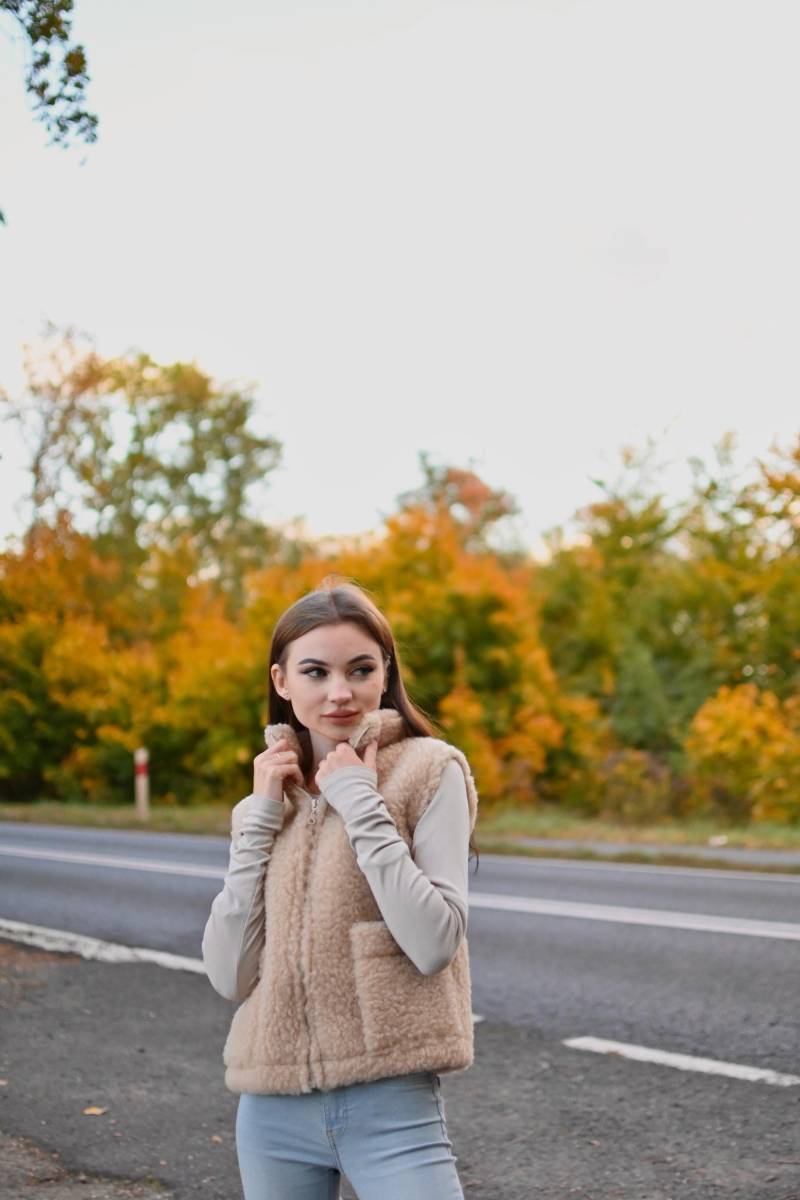 Wollweste 100% Wolle Schurwolle - Größe Xs Xxxl Lammwolle Merinowolle Merino Beige Weiche Und Warme Merinowollweste Handmade Wool von Maybells23