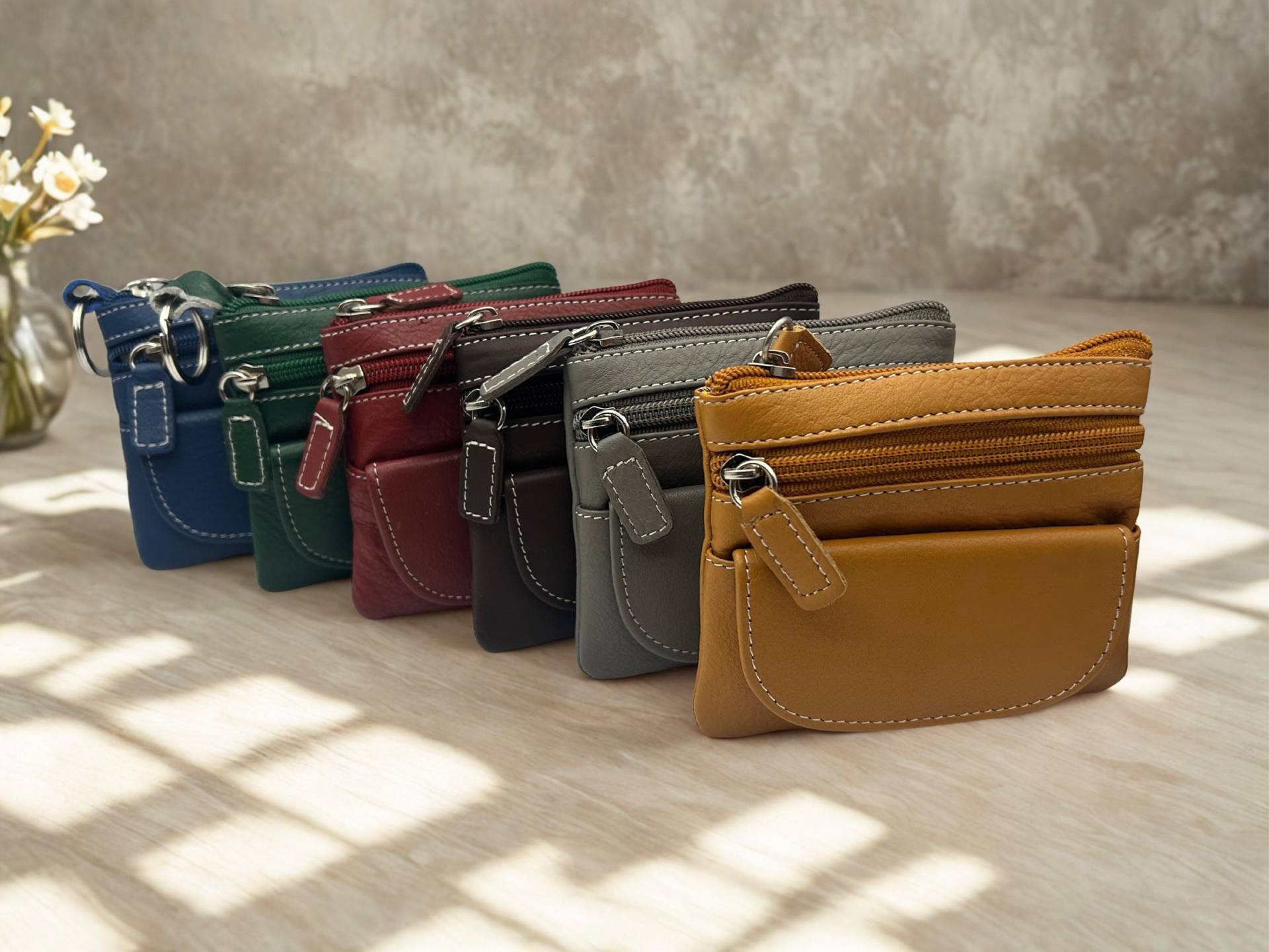 Personalisiertes Schlüsseletui Aus Echtem Leder Schlüsselanhänger Geschenk Für Männer & Frauen Schlüsseltasche Mini-Portemonnaie von MayeShopDE