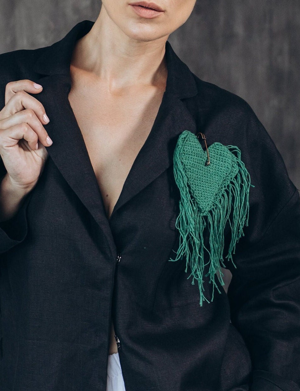 Grüne Herz Brosche-Grün Geschenk-Geschenk Für Sie-Geburtstag Geschenk-Grüne Brosche-Herz Schmuck-Handgefertigte Geschenke-Grüne Accessoires von Maystra