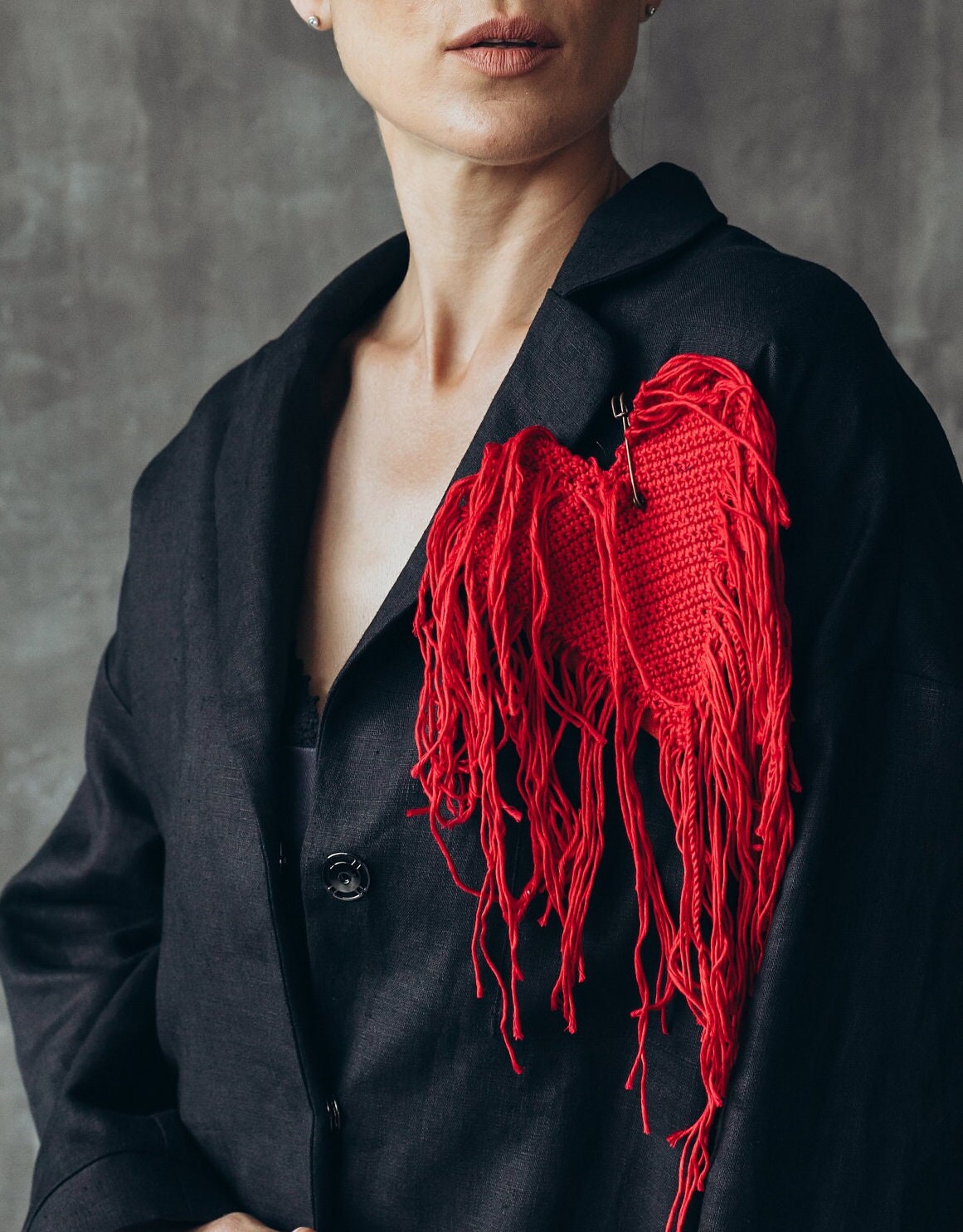 Rotes Herz Pin-Herz Brosche-Geschenk Für Sie-Geburtstag Geschenk-Rotes Herz-Herz Schmuck-Handgefertigte Geschenke-Herz Pin-Handgefertigter von Maystra