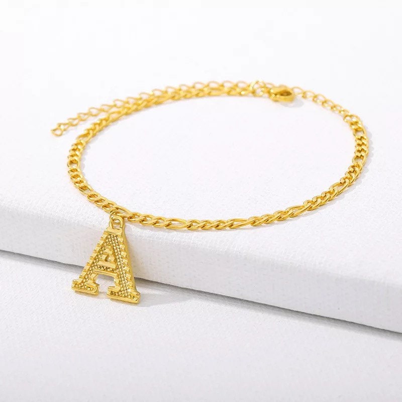 Gold Alplabet Fußkettchen, A-Z Buchstabe Fußschmuck, Fußschmuck von MazzyLuxeShop