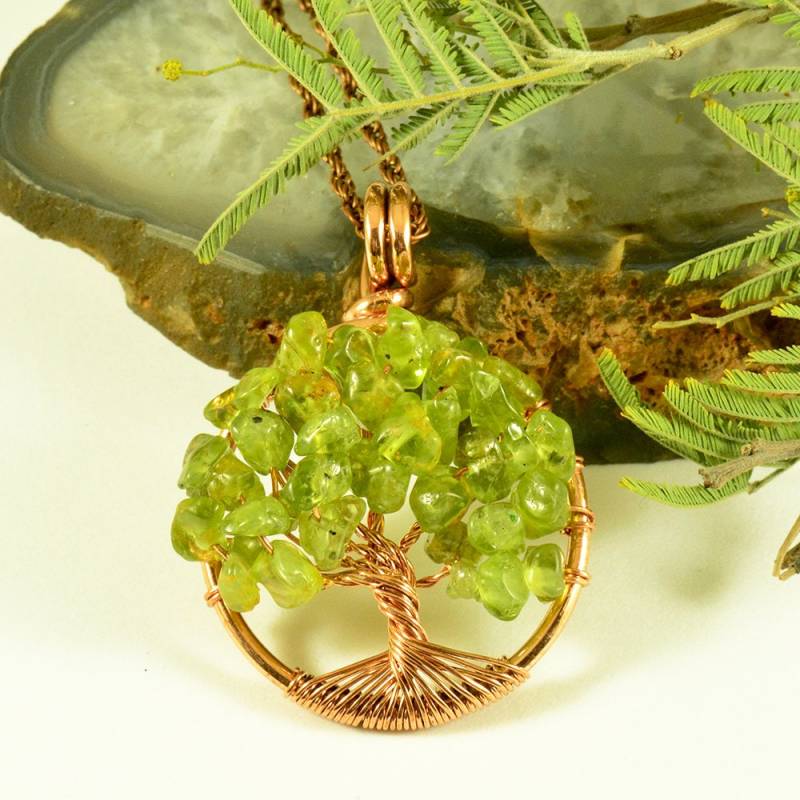 Peridot Kristalle Baum Des Lebens Anhänger Kupferdraht Gewickelt Einzigartige Handgemachte Handwerker Schmuck Peridot Kristalle Baum Des Lebens Anhänger Kupferdraht Gewickelt Einzigartige Handgemachte Handwerker Schmuck von MbaHandmade