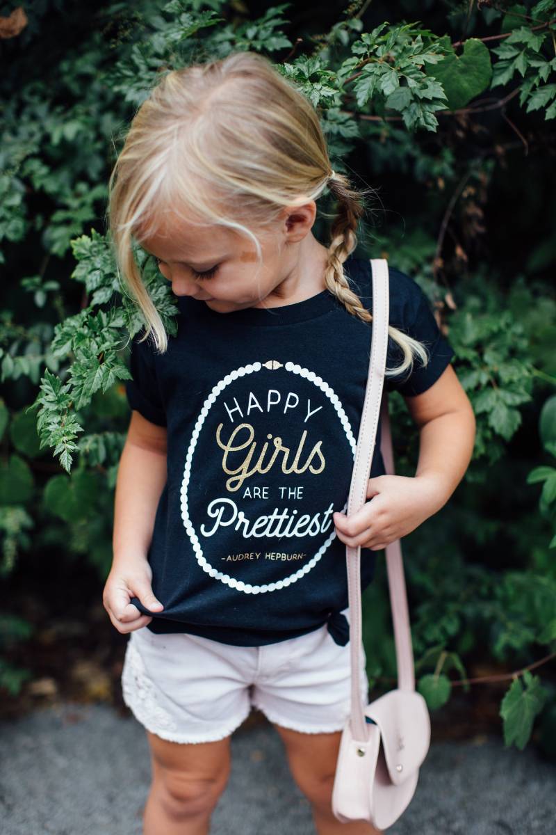 Kleinkind Mädchen Kleidung, Glückliche Sind Die Schönsten, Süße Mädchen, Audrey Hepburn Kleinkind Mädchen Kleidung, Glückliche Sind Die Schönsten, Süße Mädchen, Audrey Hepburn von McCartyCreations