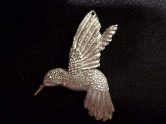 Annas Kolibri, Anhänger Neues Design von McCloud9Jewelry