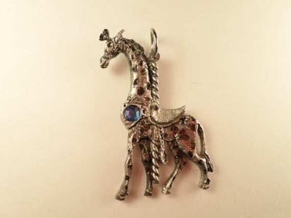 Giraffe Carousel Anhänger ...neu von McCloud9Jewelry