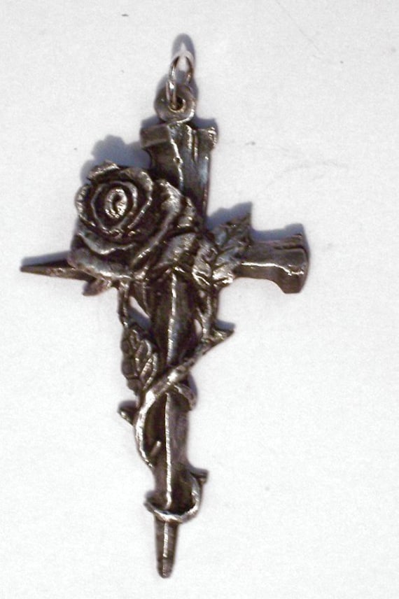 Nagel Gegeben ... Kreuz Neues Design von McCloud9Jewelry