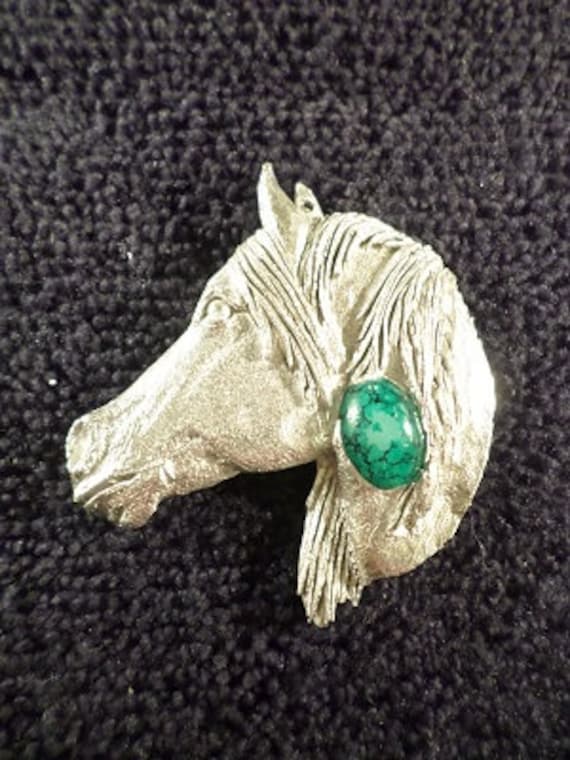 Neu... Glas Gegossener Pferdekopf Anhänger von McCloud9Jewelry