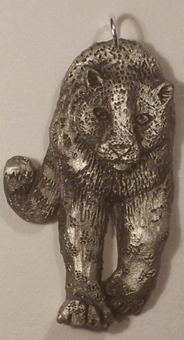 Neues Design ..schnee Leopard Katze ..geist von McCloud9Jewelry