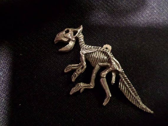 Papagei Dinosaurier Skelett Anhänger von McCloud9Jewelry