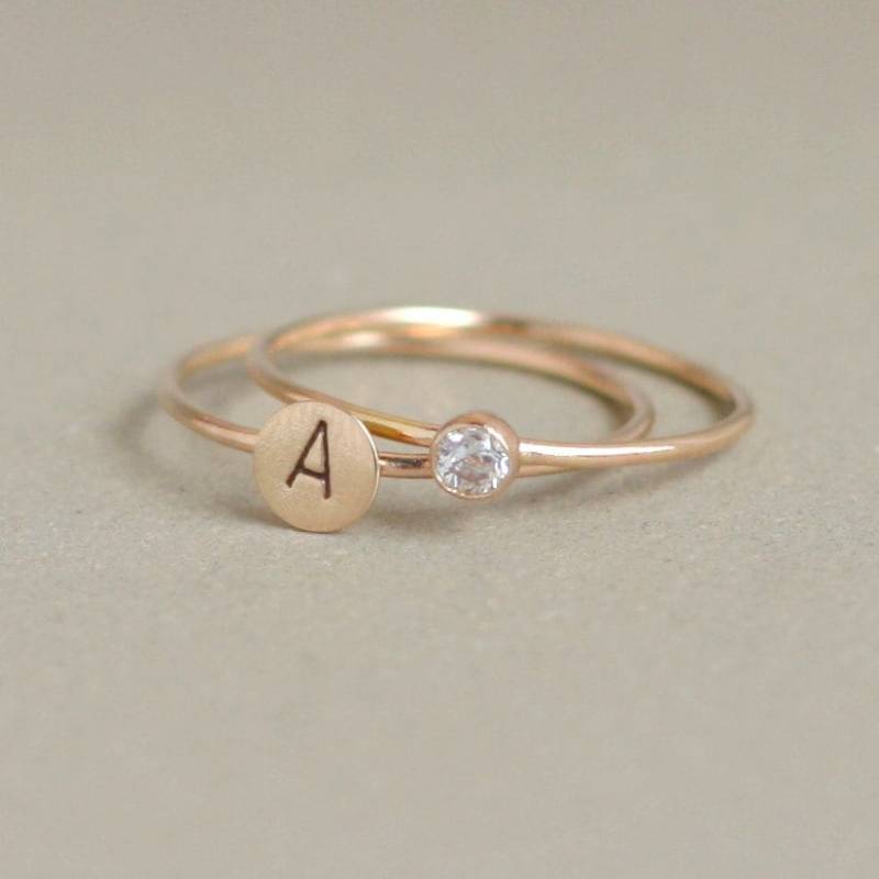 Solides Stapelring Set Aus 585Er Gold. Anfangsring. Gold Cz Diamant Ring. Goldfarbener Stapelring. Personalisiertes Set. Zwei Ringe. Goldmütter Solides Stapelring Set Aus 585Er Gold. Anfangsring. Gold Cz Diamant Ring. Goldfarbener Stapelring. Personalisiertes Set. Zwei Ringe. Goldmütter von MeadowbelleMarket
