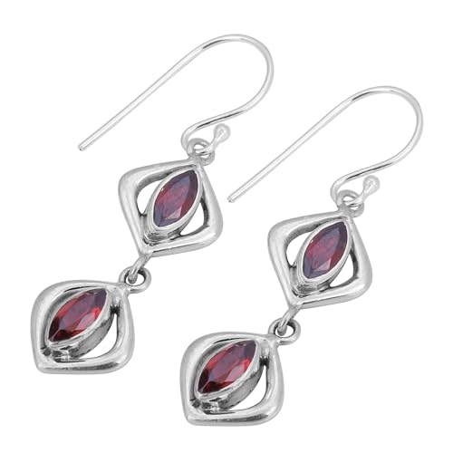 Dangle Earring, Roter Garnet-Ohrstecker, 925 Sterling Silber, Bohemian Earring, 42x11mm, Sterling Silber, Granat von Meadows